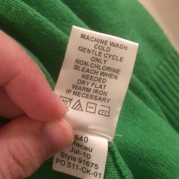 Lilly Pulitzer cardigan sweater - Picture 6 of 6